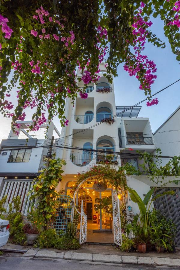 Nest House Homestay 다낭 외부 사진